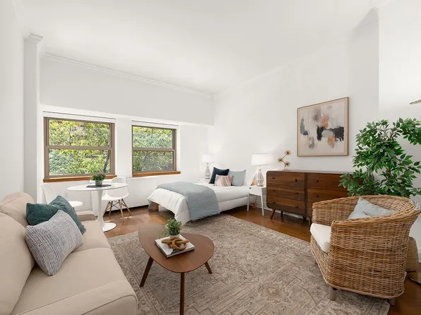 350 E 82nd St APT 2G, New York, NY 10028