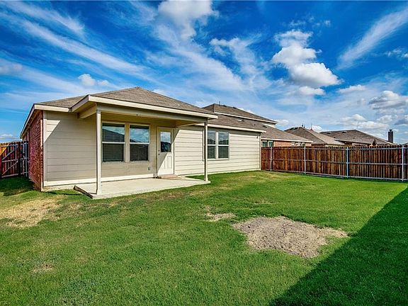 5th image of 220 Citrus Dr