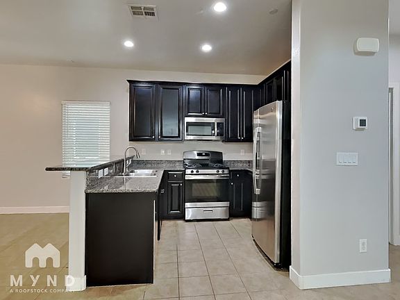 2nd image of 7609 Brocade Ct