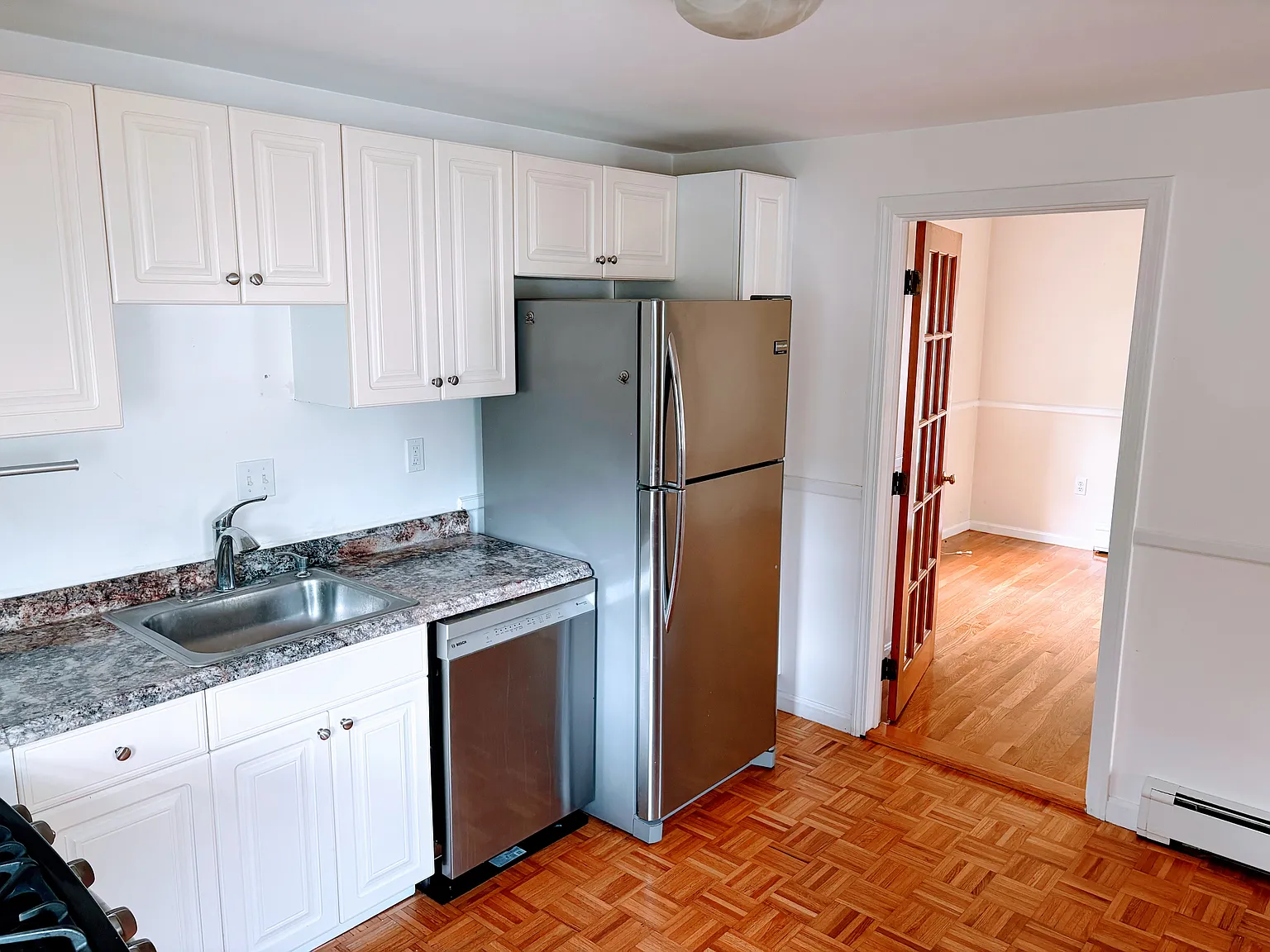 8 1/2 Pine St — Photo 4