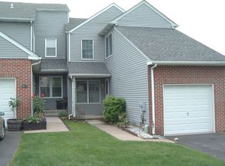 566 Trinity Ct, Bensalem, PA 19020