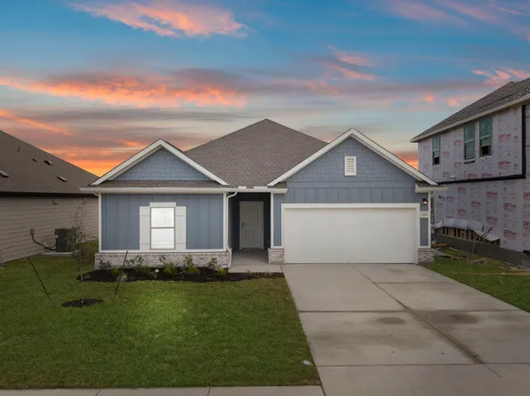 176 Wind Hl, Jarrell, TX 76537