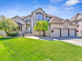 130 Pheasant Run Dr, Lakeshore, ON N8L0Z7