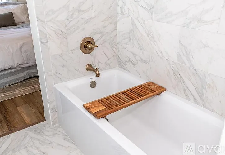 1015 Woodley Rd — Photo 29