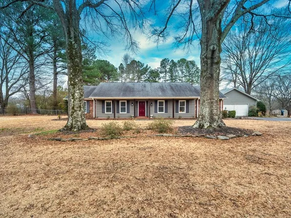 885 Poplar Acres Rd, Piperton, TN 38017