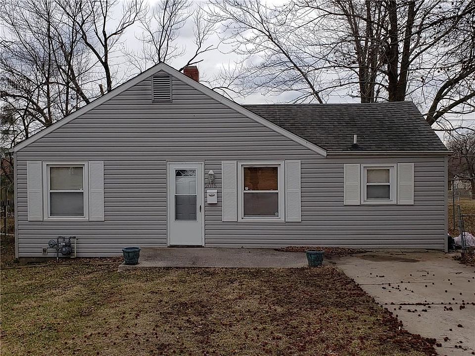 1st image of 2015 E 83rd Ter