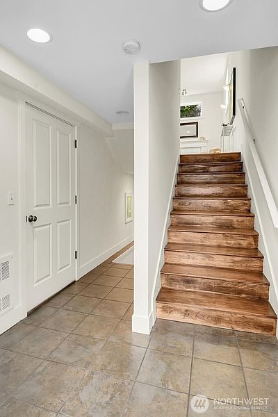 2nd image of 1818 27th Avenue