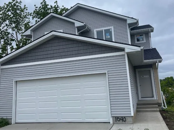 1040 Commons Ct, Carlisle, IA 50047