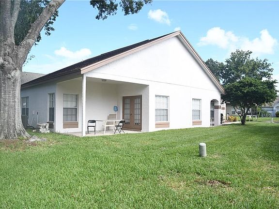 3rd image of 5730 Parkview Point Dr