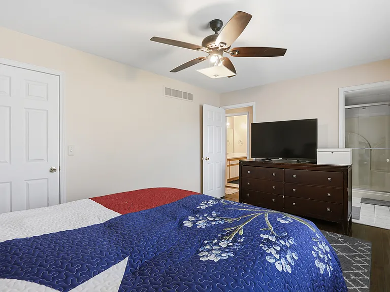 107 Hacker St — Photo 17