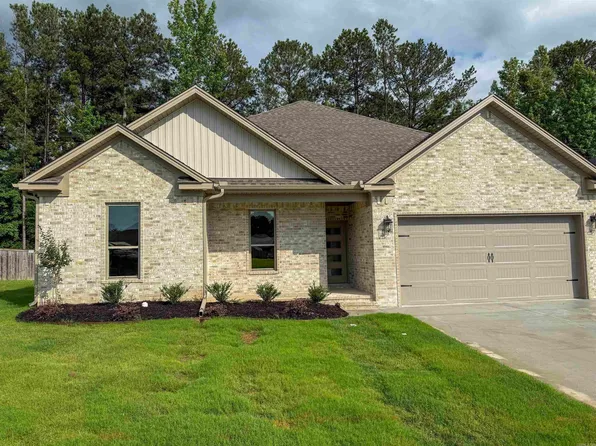 4 Woodhaven Ct, Jacksonville, AR 72076