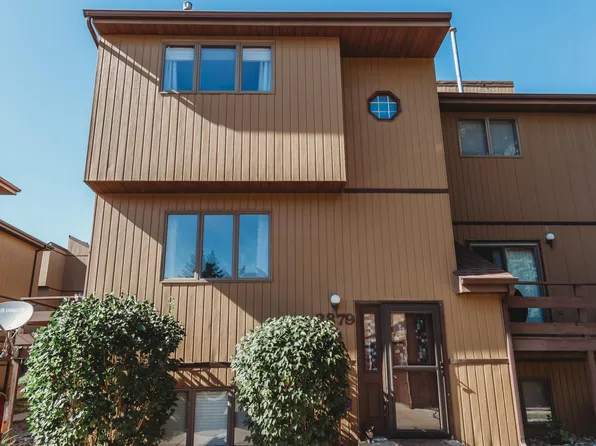 2879 Warwick Loop, Bismarck, ND 58504