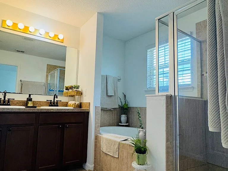 4257 Regal Town Ln — Photo 29