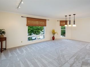 2930 E Manoa Rd APT 5B, Honolulu, HI 96822