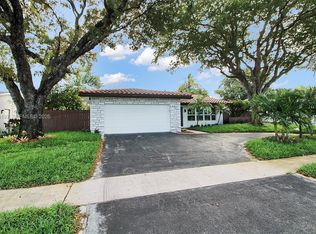 5300 Adams St, Hollywood, FL 33021