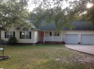 3332 Augusta Hwy, Gilbert, SC 29054