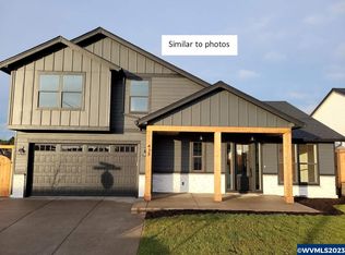 544 NW Cascade Mountain Dr, Dallas, OR 97338