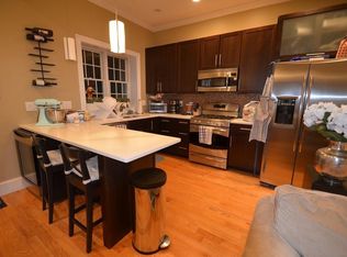 823 E 6th St #2, South Boston, MA 02127