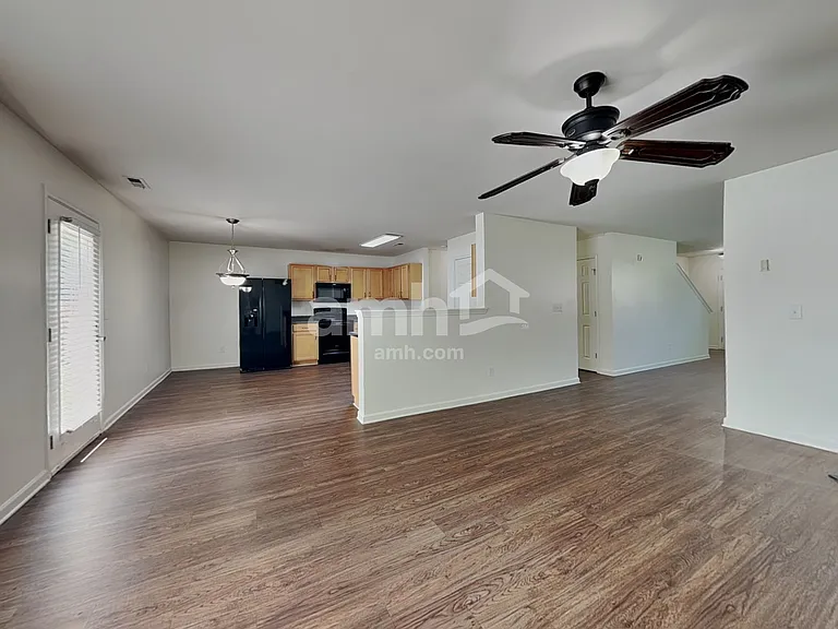 5149 Liberty Hall Cir — Photo 8