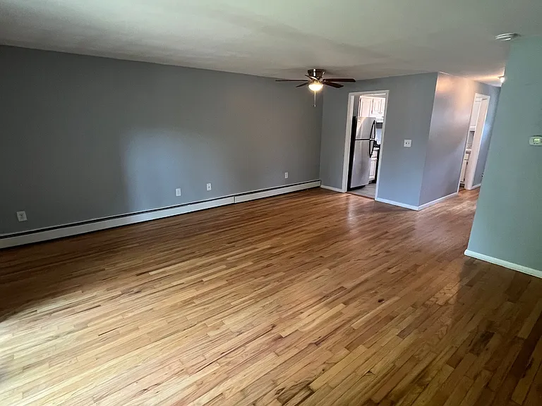 111 Sycamore Ln #1 — Photo 2