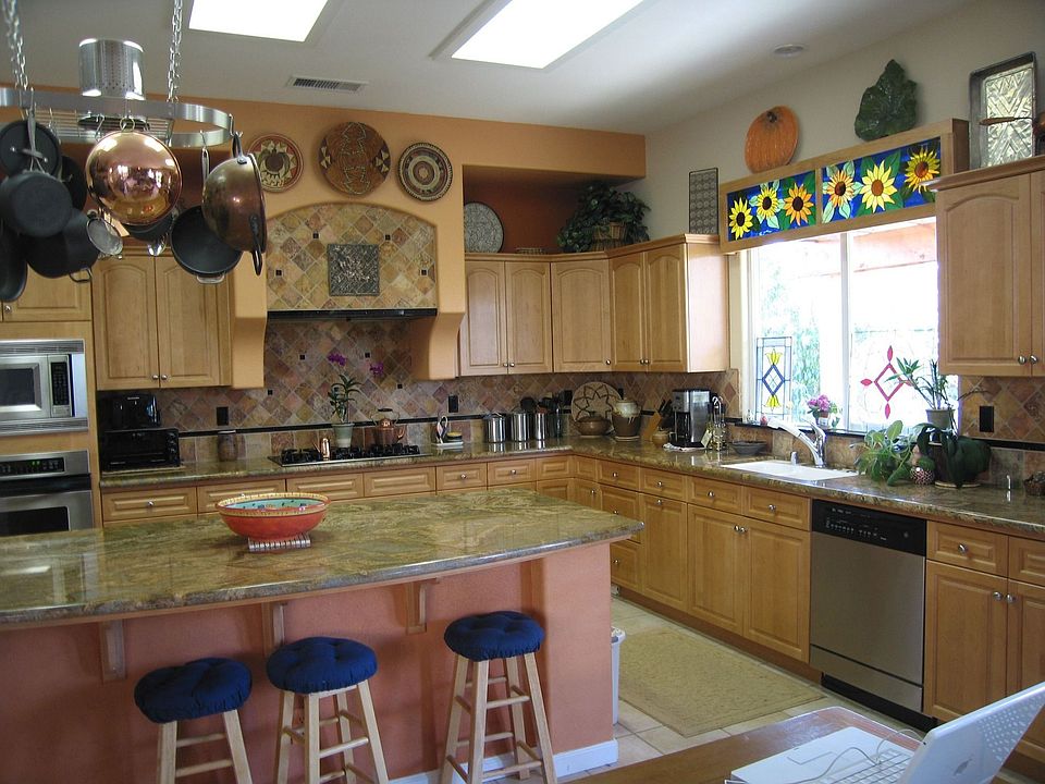 granite/travertine kitchen
