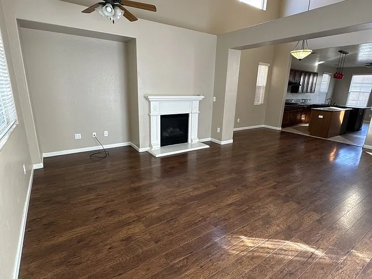 3237 N Winslow St — Photo 6