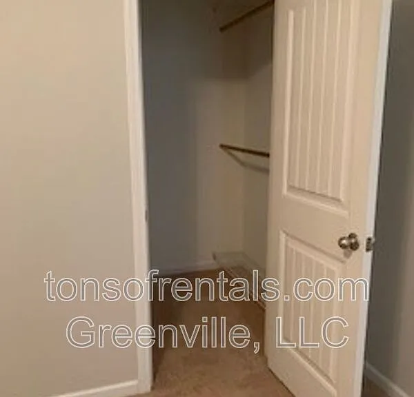 205 Silver Hawk Dr — Photo 17