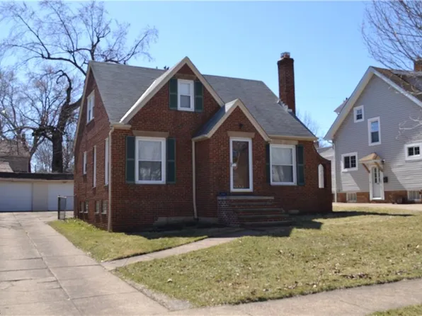 1715 Saratoga Ave, Cleveland, OH 44109