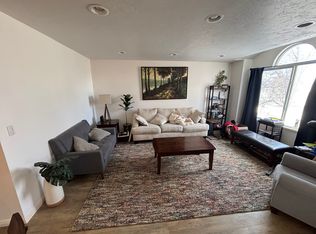 1851 S Main St, Bountiful, UT 84010