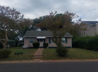 864 Tifton St, Norfolk, VA 23513