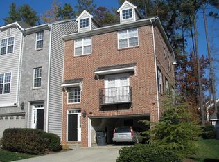 109 Cabernet Dr, Chapel Hill, NC 27516