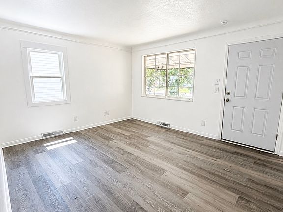 2nd image of 5298 Neff Ave