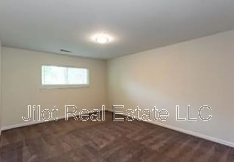 2015 Oak Park Ln — Photo 14