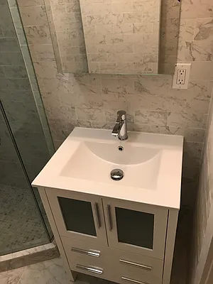 Rented by PMG Real Estate  | media 23