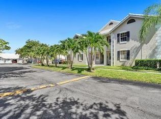 2871 N Oakland Forest Dr APT 210, Fort Lauderdale, FL 33309