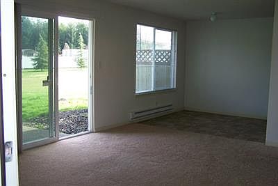 2nd image of 6640 Bonniewood Dr SE