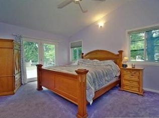 972 Redwell Ln, Apple Valley, MN 55124