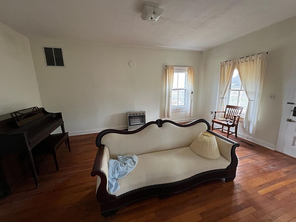 5774 Grassy Meadows Rd, Grassy Meadows, WV 24943 Zillow