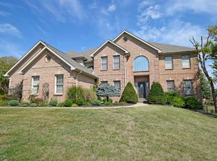 6110 Pinter Ct, West Chester, OH 45069