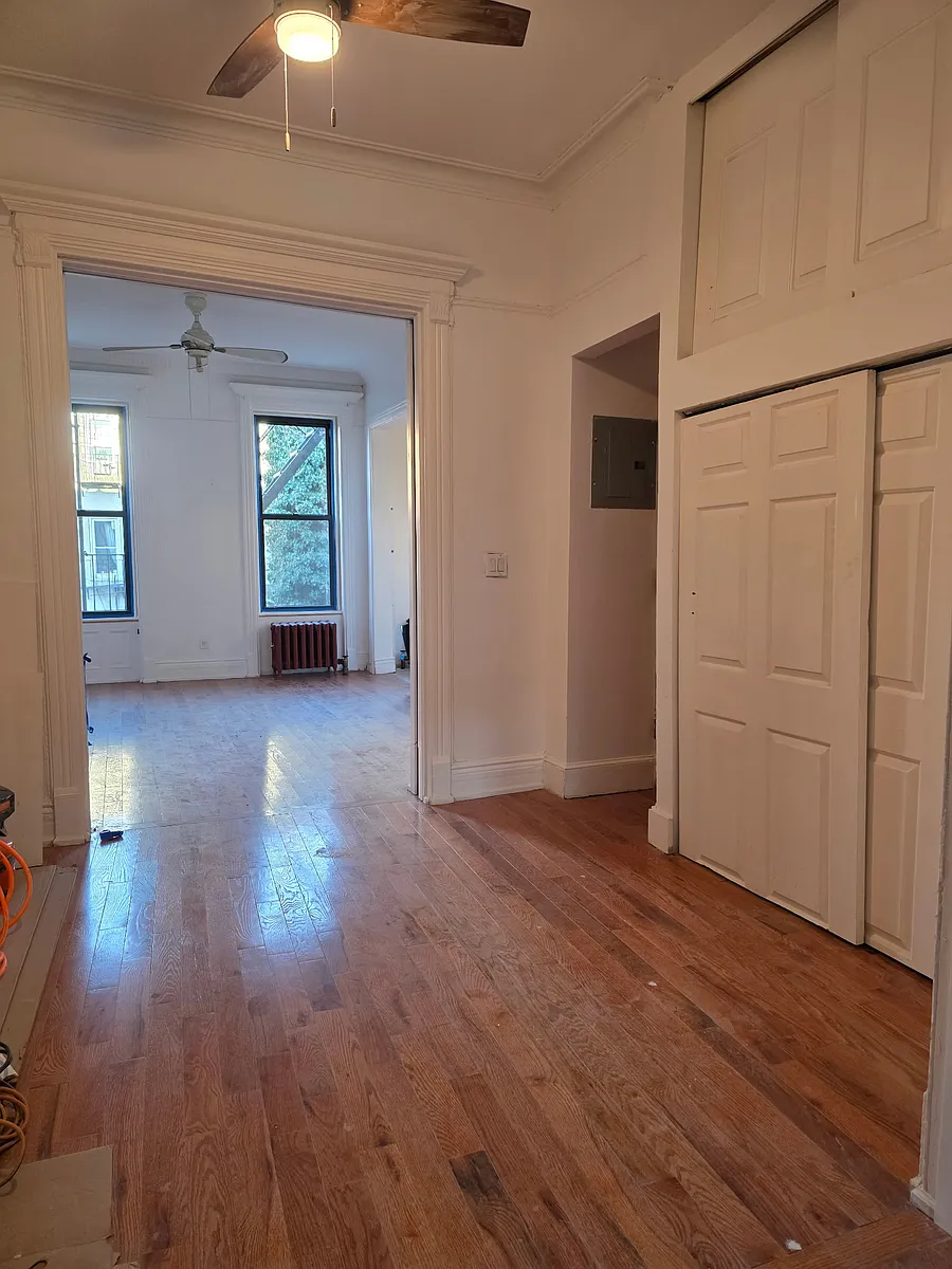 Building Photo - 449 44th St #2