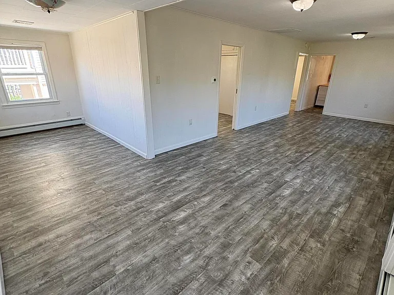 29 Huddy Ave — Photo 4