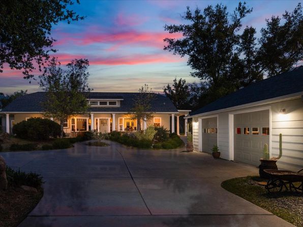 40770 Long Hollow Dr, Coarsegold, CA 93614