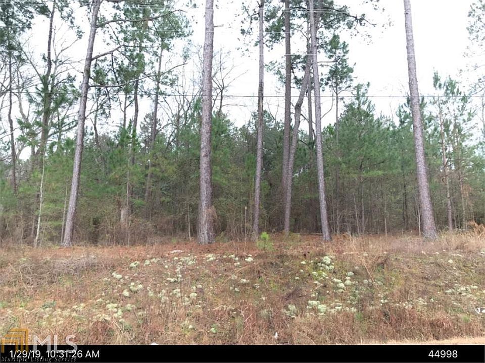 2nd image of 6872 Knoxville Rd
