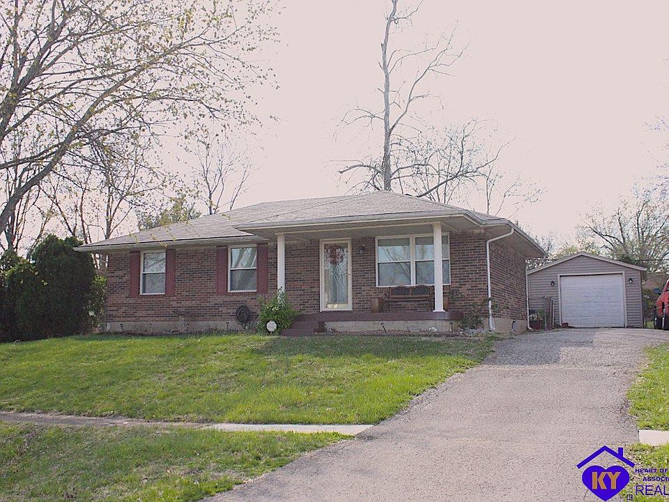 1st image of 694 Carolyn St
