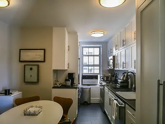 Rented by Rachel Realty | media 6