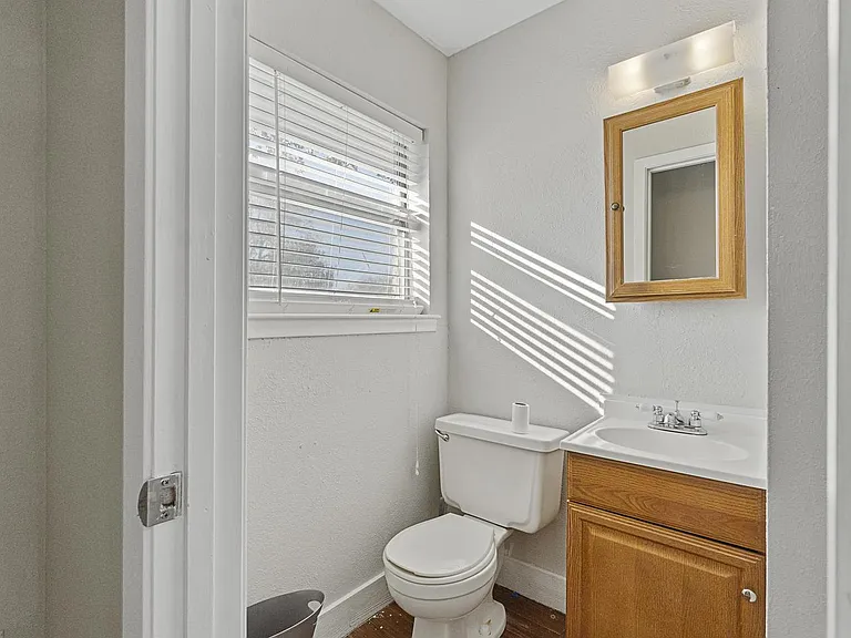 4106 Skyline Dr — Photo 14