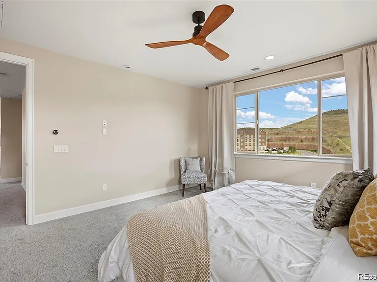 10659 Montecito Dr — Photo 33