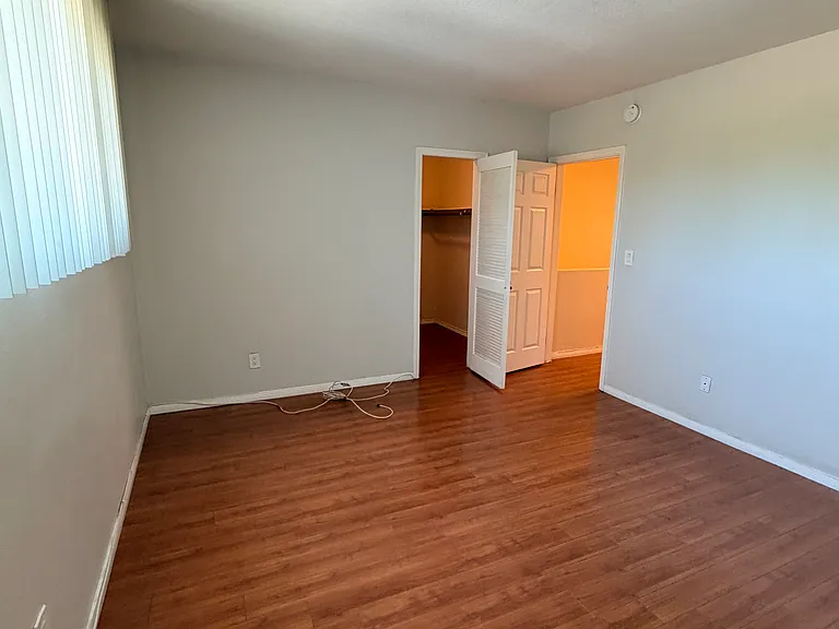 17041 Roscoe Blvd #3 — Photo 20