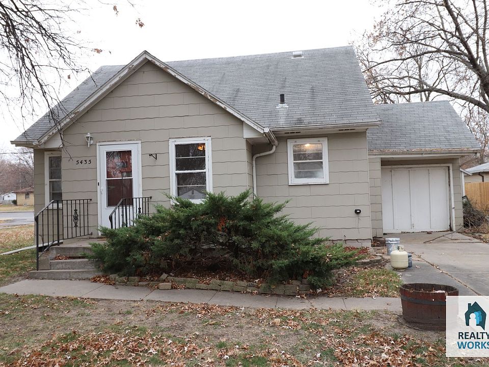 1st image of 5435 Gladstone St