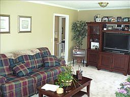 3rd image of 6350 Lee Ave